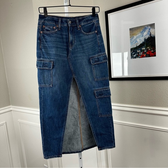 American Eagle Low Rise Maxi Denim Cargo Skirt Size 000 - Picture 2 of 11